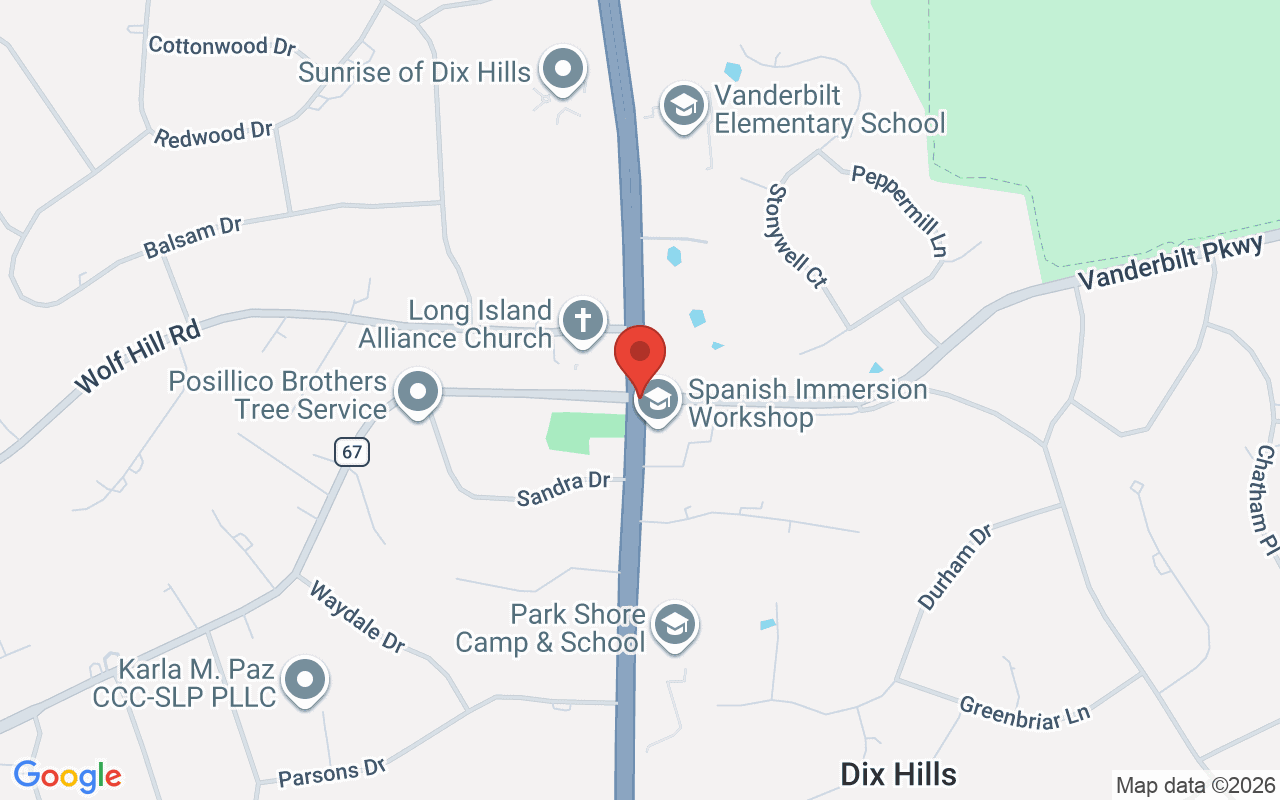 Map of Deer Park Ave @ Vanderbilt Pkwy in Dix Hills, NY - common car accident location